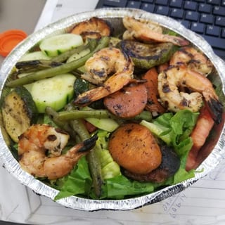 Grilled shrimp salad